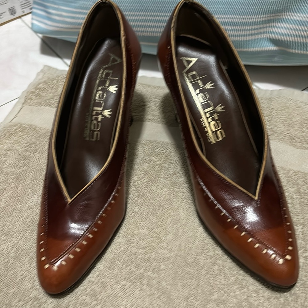Leather heels made in Spain
